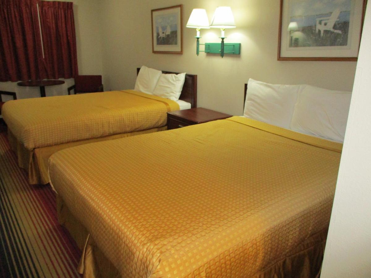 ทราเวลลอดจ์ บาย วินด์แฮม สปิริต เลค / โอโคโบจิ Motel Spirit Lake ภายนอก รูปภาพ
