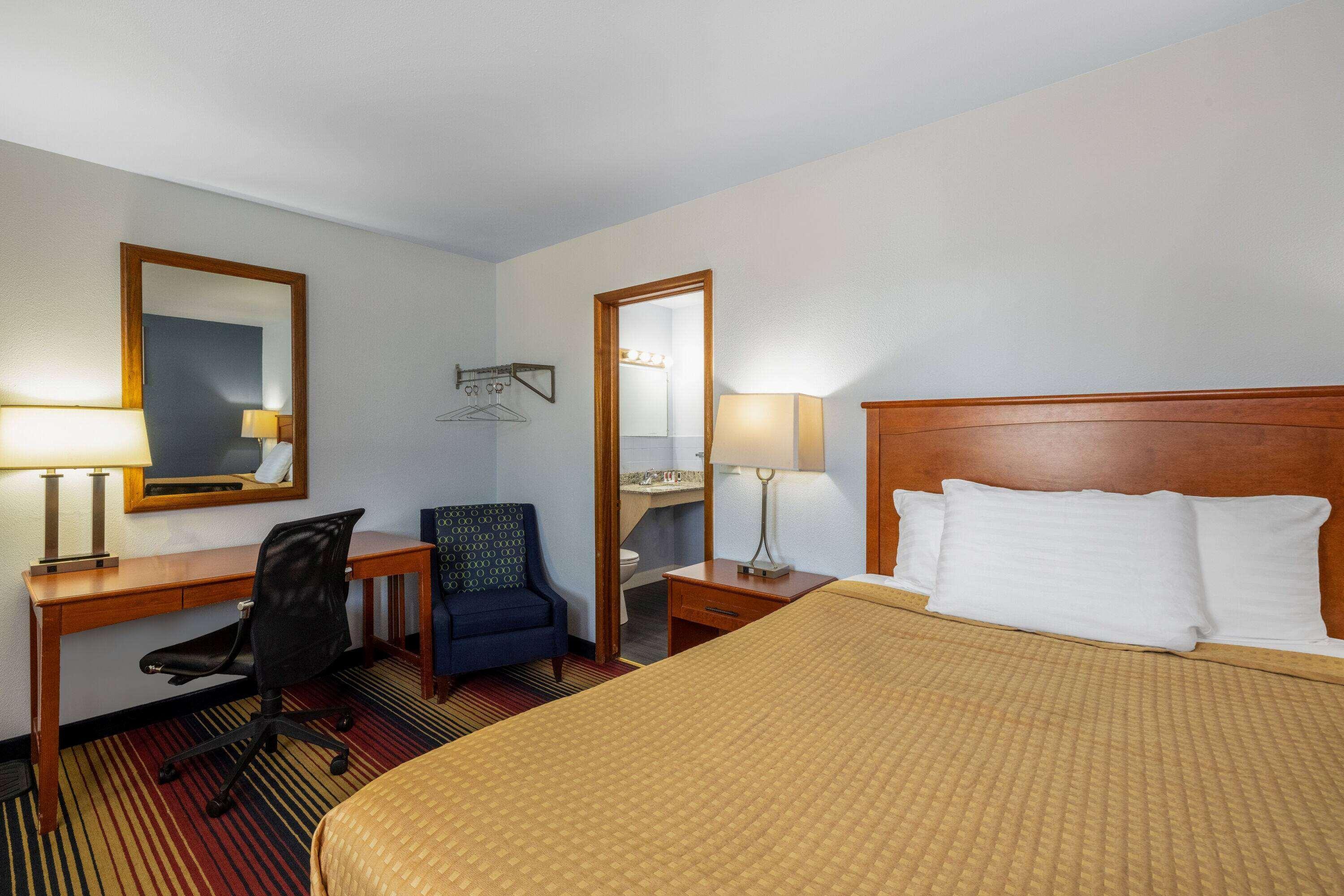 ทราเวลลอดจ์ บาย วินด์แฮม สปิริต เลค / โอโคโบจิ Motel Spirit Lake ภายนอก รูปภาพ